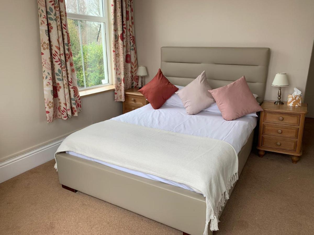 Dolphin Hotel Bovey Tracey Eksteriør bilde